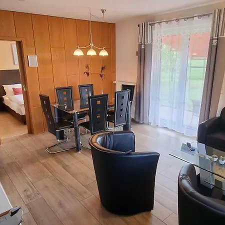 Rhoener Land Garni - Hotel Oberthulba