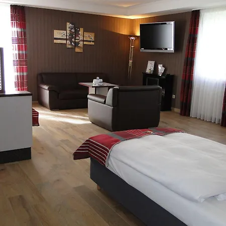 Rhoener Land Garni - Hotel 4*