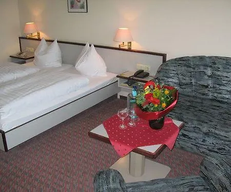Hotel Rhoener Land Garni -