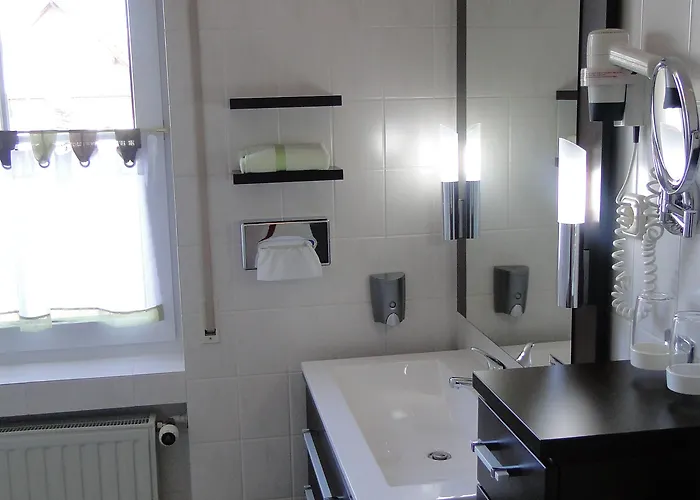 Rhoener Land Garni - 4*