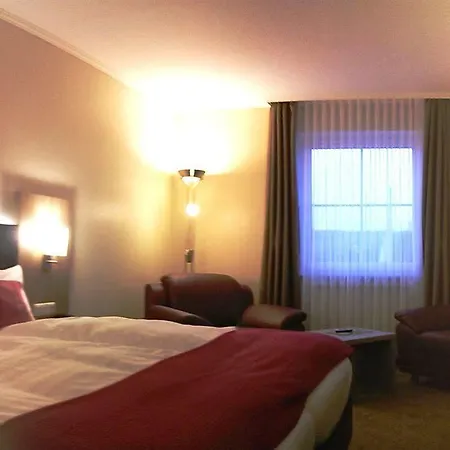 Rhoener Land Garni - 4*