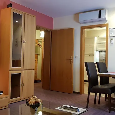 Rhoener Land Garni - 4*